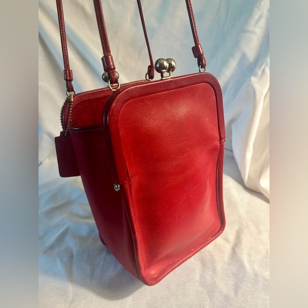 Vintage Coach Bonnie Cashin Red Double Kiss Lock Swinger